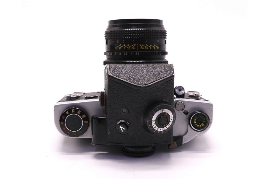 Фотокамера зеркальная Киев 60 kit (СССР, 1987)